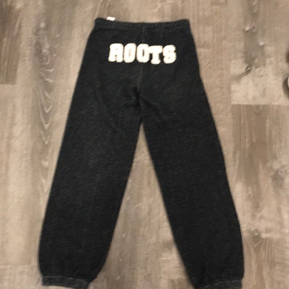 Kids Roots Sweatpants - Picture 2 of 2